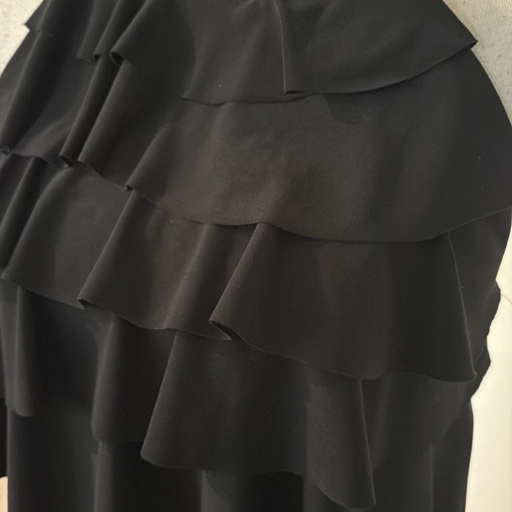 White House black market medium halter ruffle shirt 882 - Picture 2 of 5